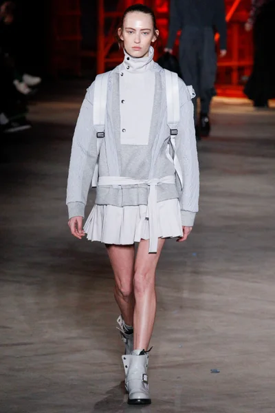 Look 33